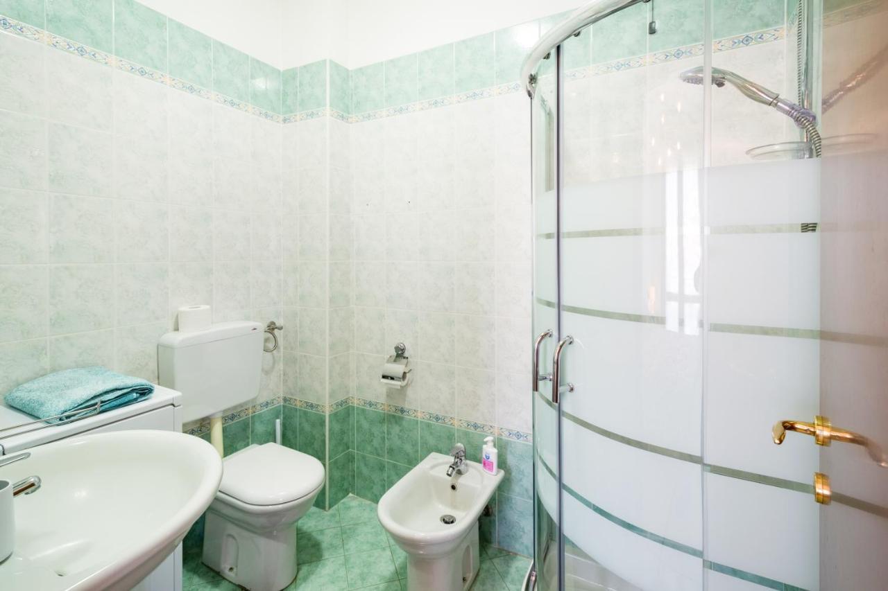 Parma Fiere Studio Con Parcheggio E Balcone Apartment Екстериор снимка