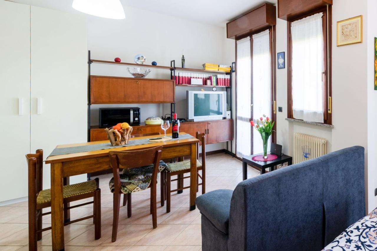 Parma Fiere Studio Con Parcheggio E Balcone Apartment Екстериор снимка