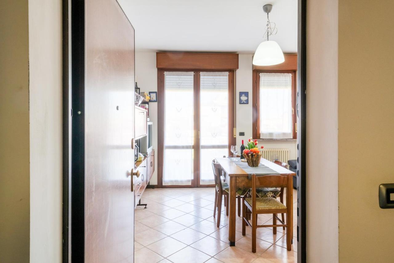 Parma Fiere Studio Con Parcheggio E Balcone Apartment Екстериор снимка
