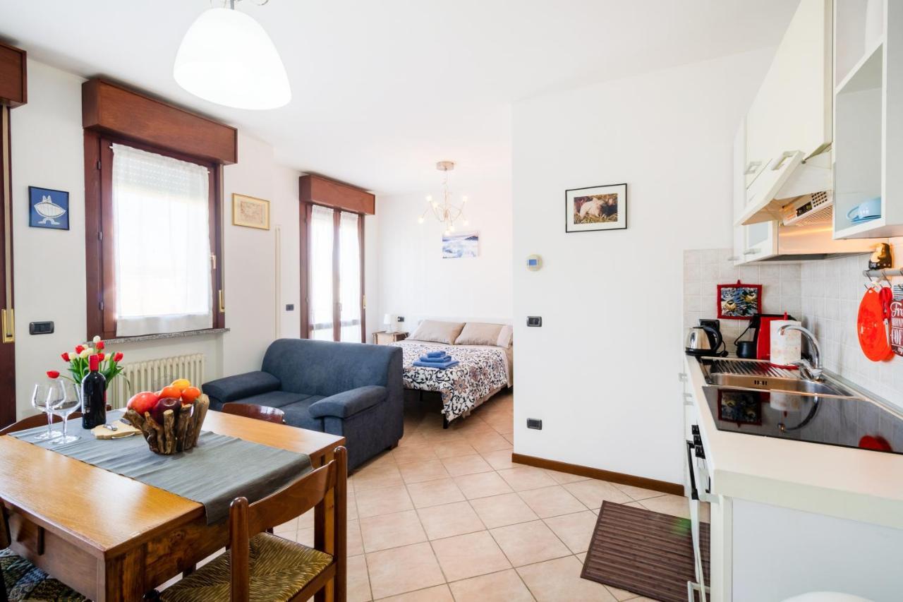 Parma Fiere Studio Con Parcheggio E Balcone Apartment Екстериор снимка