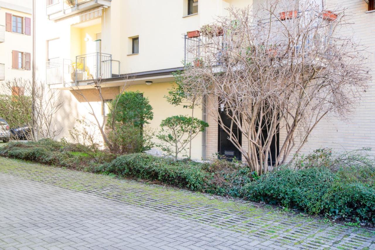 Parma Fiere Studio Con Parcheggio E Balcone Apartment Екстериор снимка