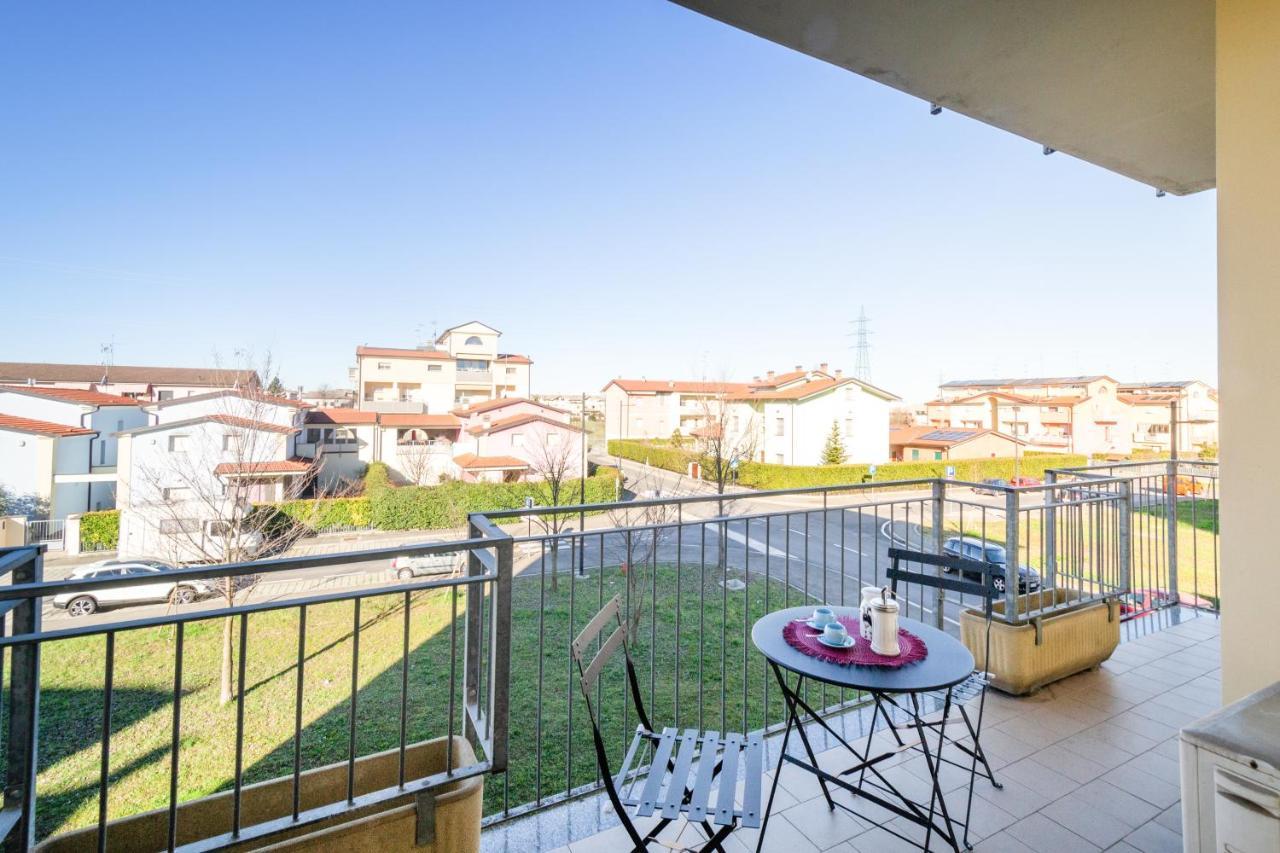 Parma Fiere Studio Con Parcheggio E Balcone Apartment Екстериор снимка